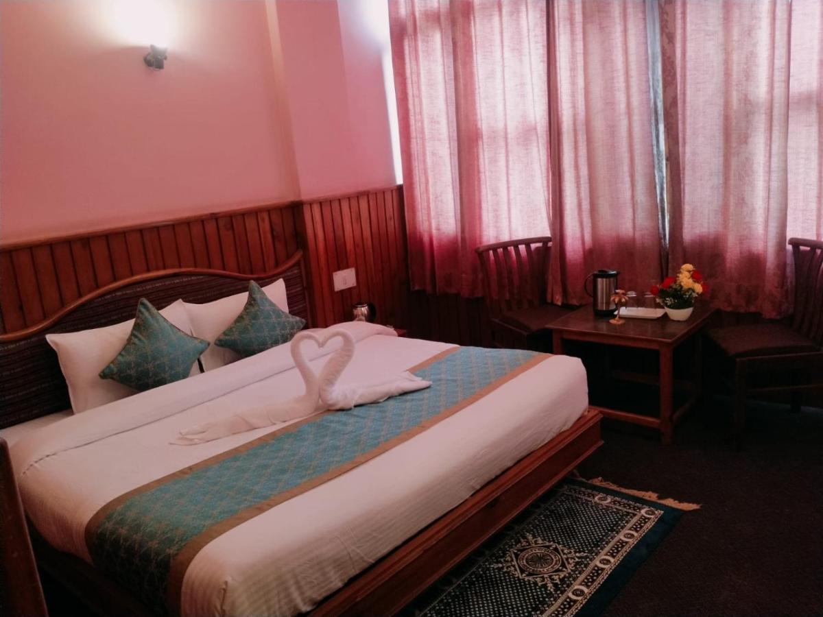 Hotel Yak Manāli Exterior foto